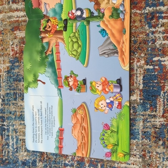 Fisher-Price Little People Let's Go to the Zoo Boardbook - 2011 - Picture 3 of 5
